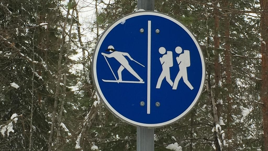 Lukijat kertovat hiihtoladuilla kohtaamastaan ilkivallasta.