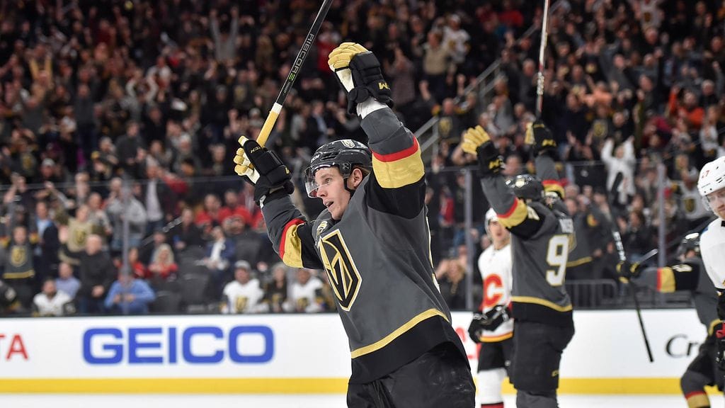 Erik Haula juhli Vegasin 6–3-maalia, joka kirjattiin alun perin hänen nimiinsä.