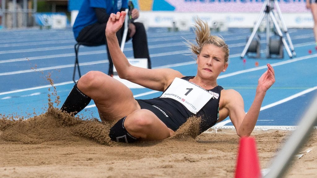 Kristiina Mäkelä Kalevan kisoissa viime kesänä.