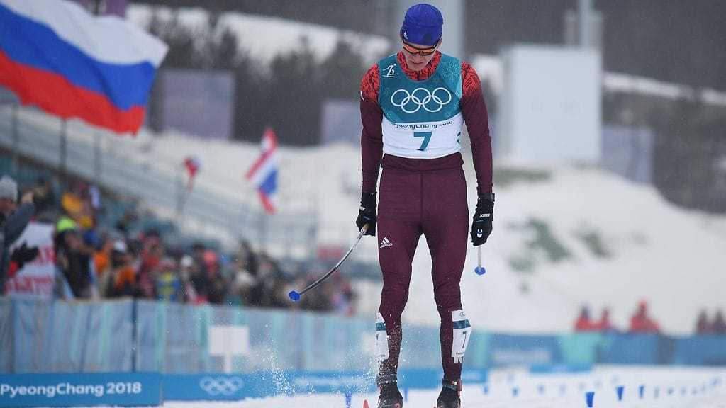 Aleksandr Bolshunov pettyi toiseen sijaan.