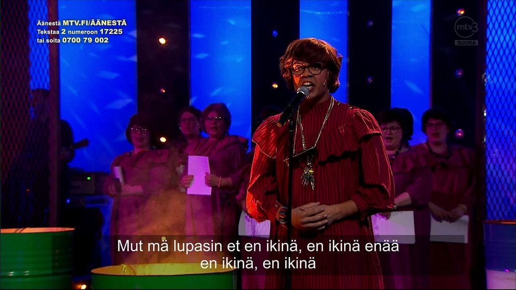 Ansa Kynttilä antoi tällä kertaa kyytiä Roope Salminen & Koirat -yhtyeen hitille.