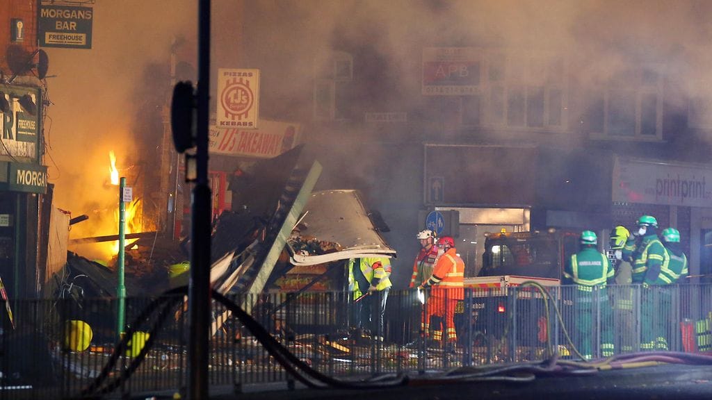 Silminnäkijä kuvaili talon sortuneen kuin pannukakun.