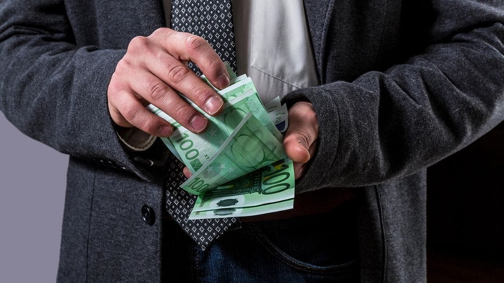 Poliisin mukaan sijoituksille on luvattu jopa 20 prosentin tuottoa. Kuvituskuvaa.