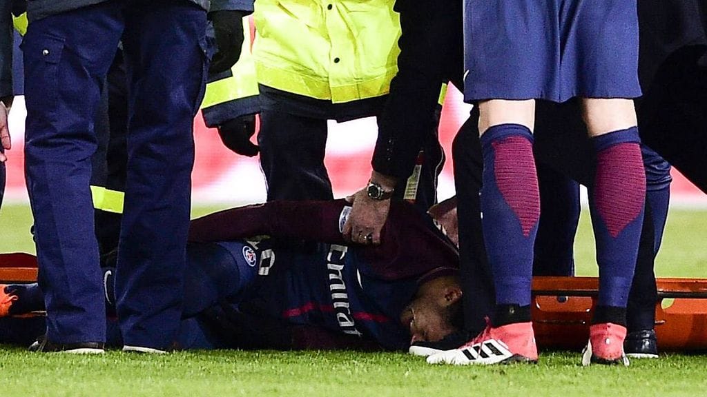 Neymar loukkaantui sunnuntaina PSG:n ja Marseillen välisessä ottelussa.