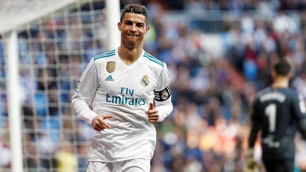 Cristiano Ronaldo on tyytyväinen uraansa, mutta haluaa toisaalta lisää pystejä.