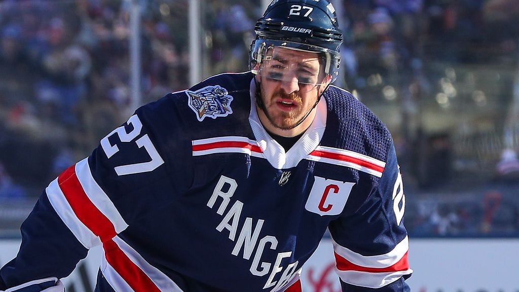 Rangers-kapteeni Ryan McDonagh siirtyy Floridan aurinkoon Tampaan.