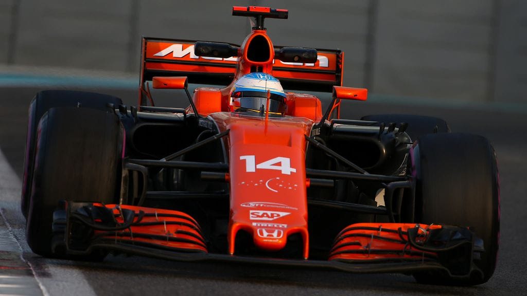 Fernando Alonso saavuttaa tällä kaudella 300 osakilpailun rajapyykin.