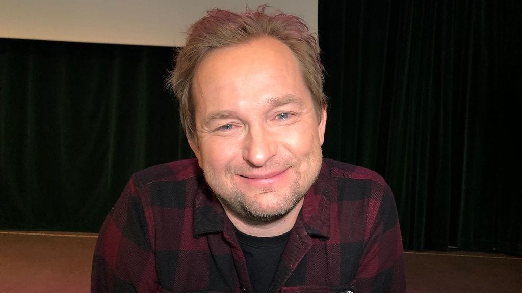 Koomikko Mika Eirtovaara pääsee tekemään ensimmäistä kertaa liveohjelmaa.