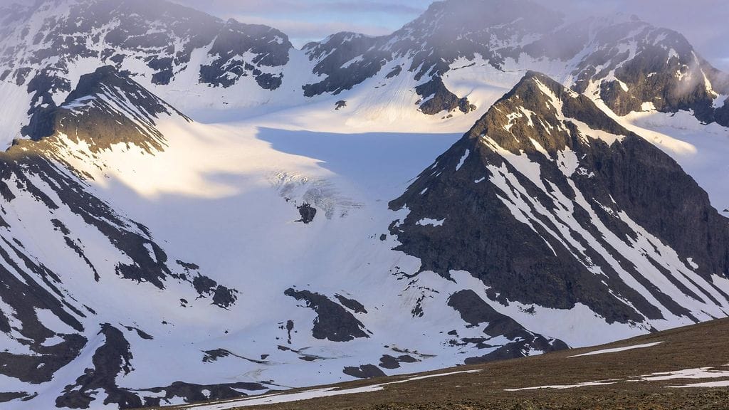 Lehden mukaan kolmikko lähti Abiskosta kohti Ruotsin korkeinta tunturia Kebnekaisea.