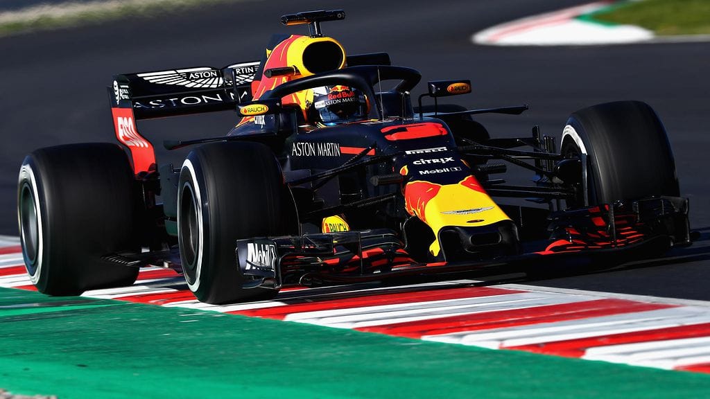 Daniel Ricciardo tykitti Barcelonan F1-radan epävirallisen rataennätyksen.