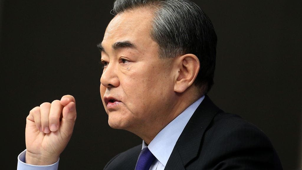 Kiinan ulkoministeri Wang Yi keskusteli Iranin ulkoministeri Javad Zarifin kanssa puhelimessa.