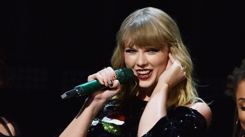 Väijyjät vaanivat Taylor Swiftiä.