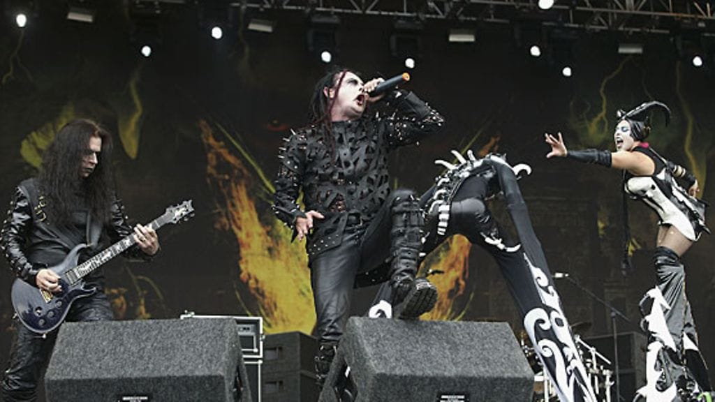 Fanit pettyivät pääesiintyjäksi luvatun Cradle of Filthin peruttua esiintymisensä. (Kuva: Getty Images)