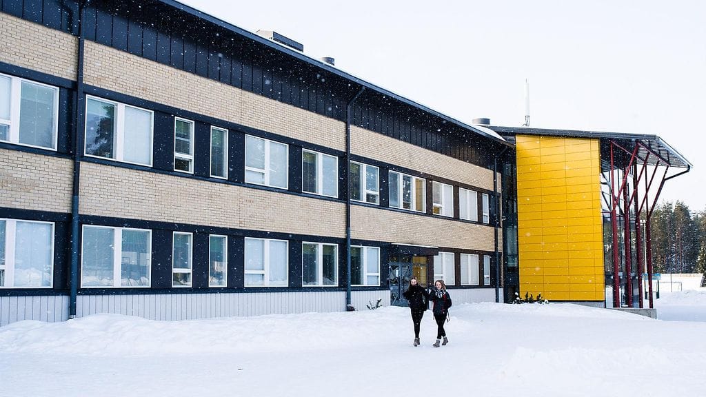 Savonlinnan kaupunki haki kokeilulupaa Mertalan, Punkaharjun, Kerimäen ja Talvisalon (kuvassa) yhtenäiskouluille, joissa Ruotsin kielen opintoja korvaavaksi kieleksi tulee venäjä.