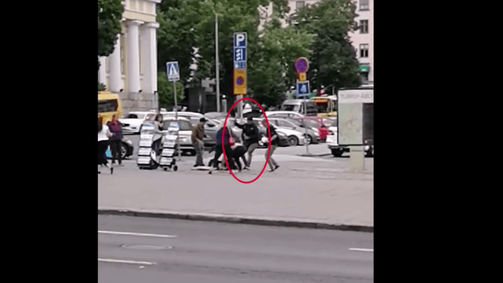 turun puukotus video poliisi