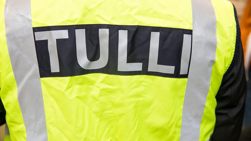 Sähköisen tilitietojen kyselyjärjestelmän ovat saamassa käyttöön verottaja, Tulli, ulosotto, Finanssivalvonta, aluehallintovirasto, rahanpesun selvittelykeskus, poliisi, Rajavartiolaitos, konkurssiasiamies ja Kela.