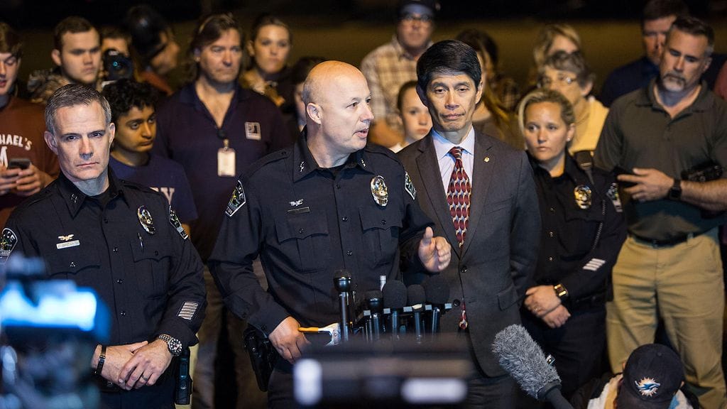 Poliisi on useiden viikkojen aikana pitänyt useita tiedotustilaisuuksia sarjapommittajan vuoksi.