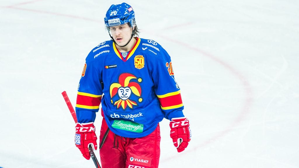 Eeli Tolvanen iski Jokerit 2-1-johtoon KHL:n läntisen konferenssin välieräsarjan kuudennessa kohtaamisessa.