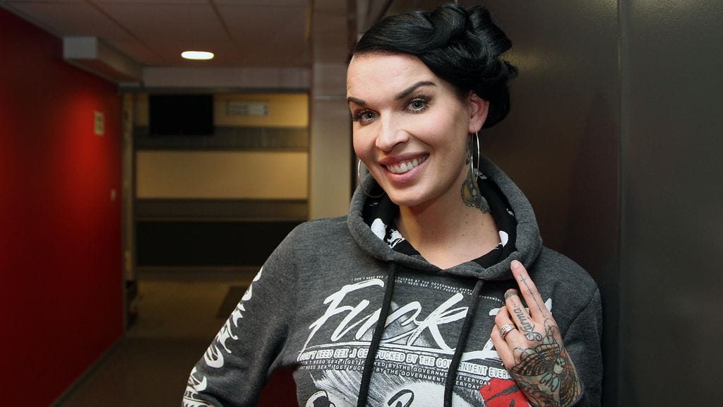 Sini Ariell kuvattuna MTV:n studiolla ennen EVS-ohjelman alkua 29. maaliskuuta 2018.