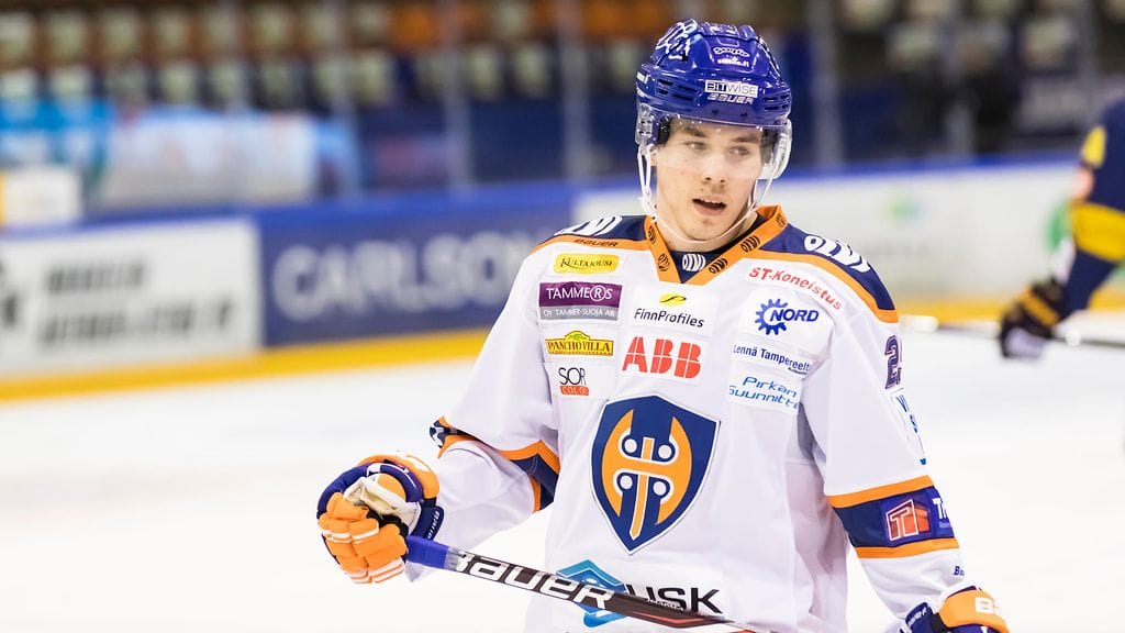 Henrik Haapala nousi ensimmäisen välierän sankariksi.