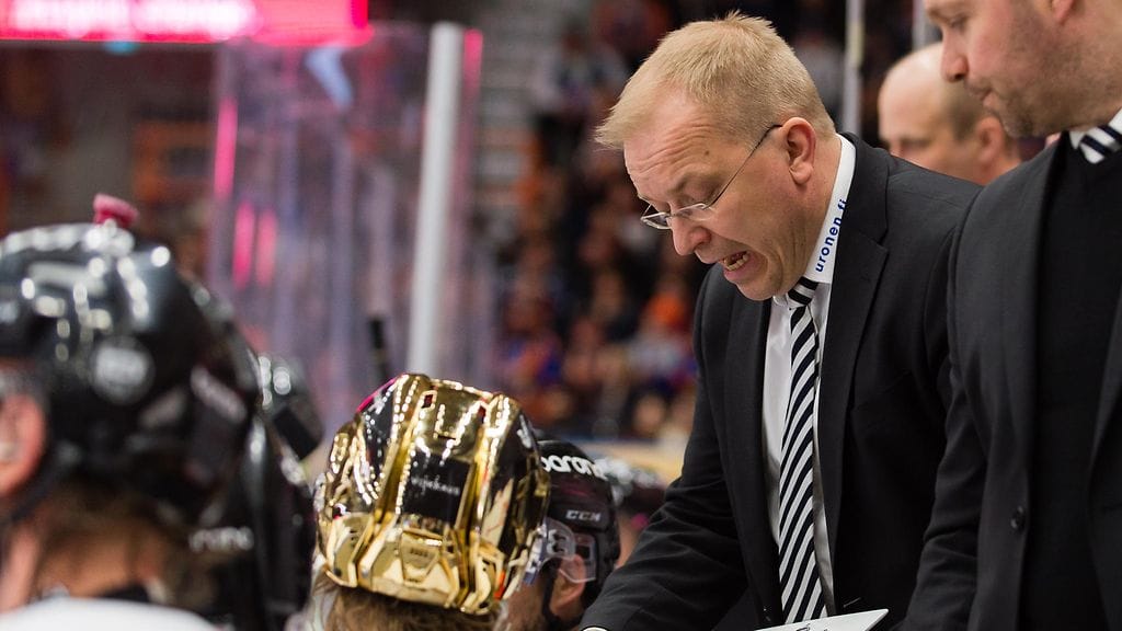 TPS-valmentaja Kalle Kaskinen löytää omiensa pelistä paljon parannettavaa.