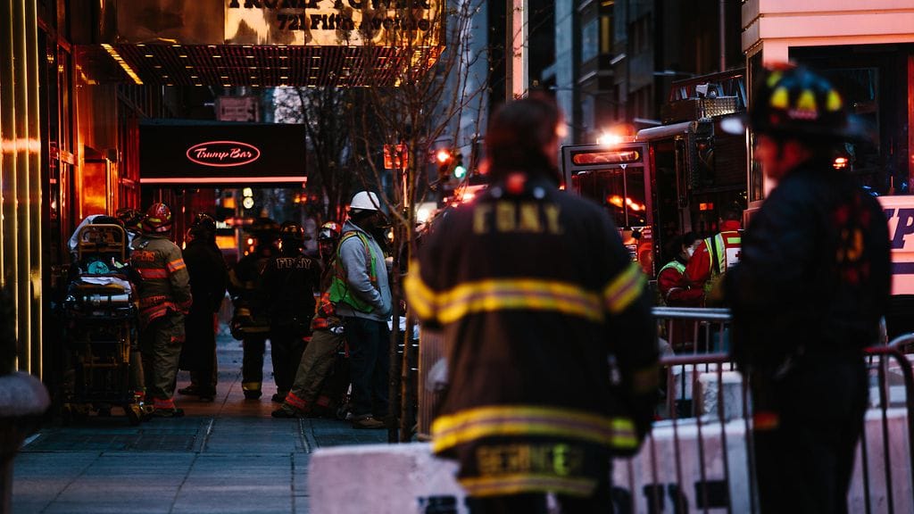 AOP Trump Tower tulipalo 8.4.2018