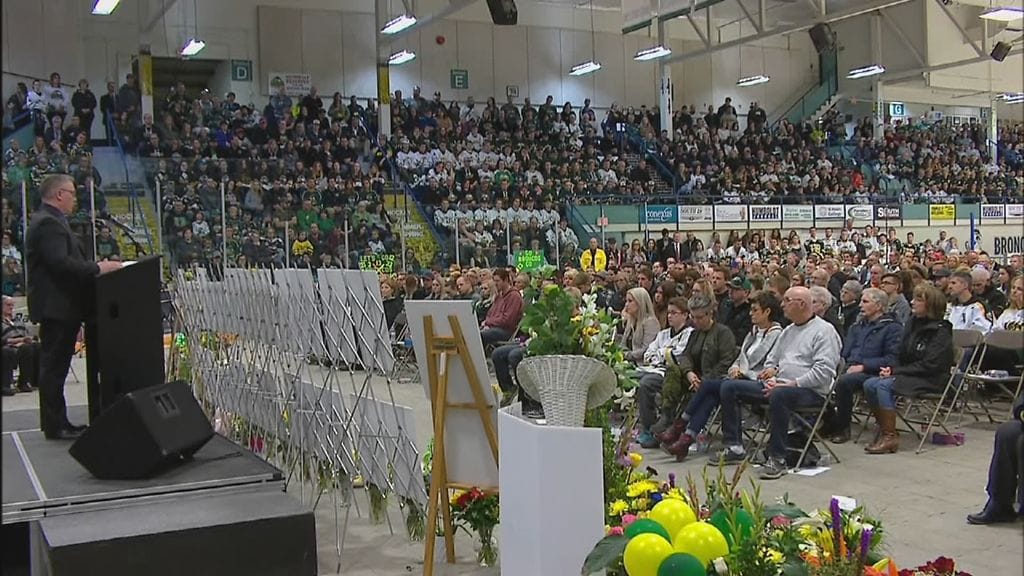 Bussiturma Kanada jääkiekko muistotilaisuus