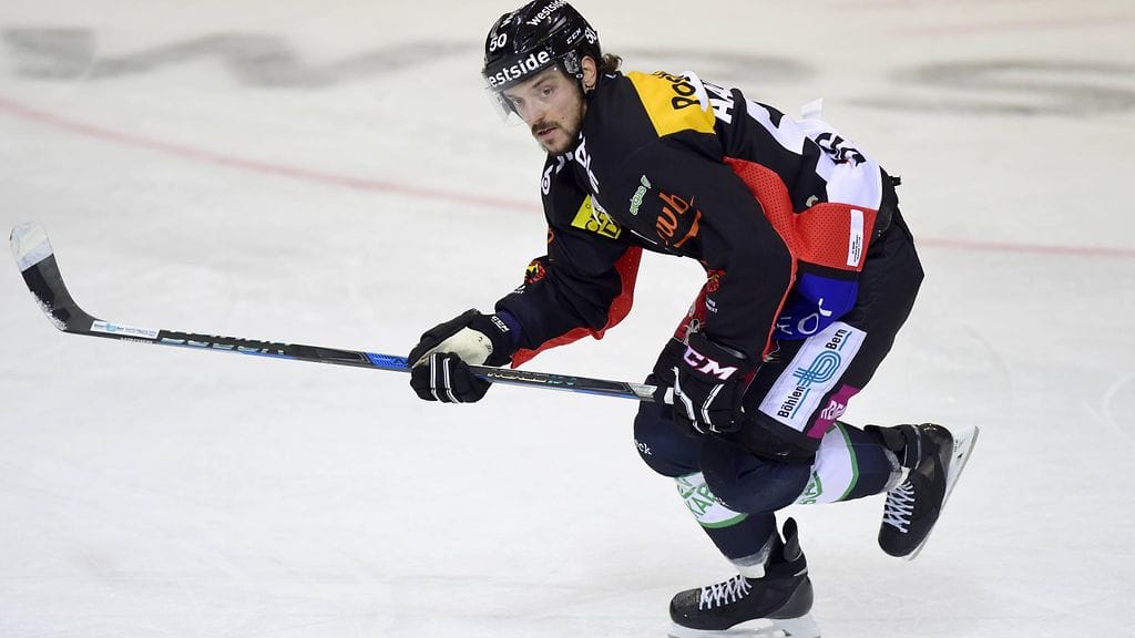 Juhamatti Aaltonen pelasi kevätkaudella Sveitsin liigan HC Bernissä.