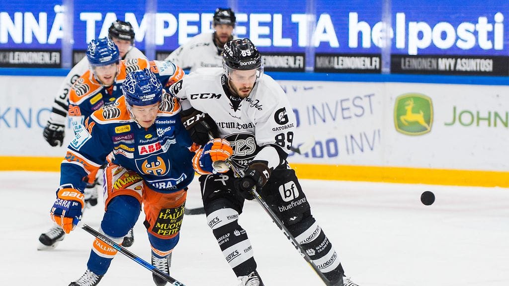 Tappara ja TPS aloittivat neljännen välieräottelun vauhdikkaasti.