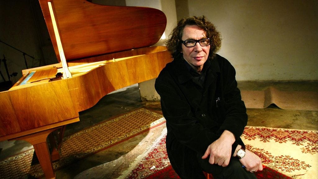 Ruotsissa päättyi tänään oikeudenkäynti Kulturprofilen-nimellä tunnettua Jean-Claude Arnaultia vastaan. Syyttäjä vaatii 72-vuotiaalle kahdesta raiskauksesta vähintään kolmen vuoden vankeustuomiota.