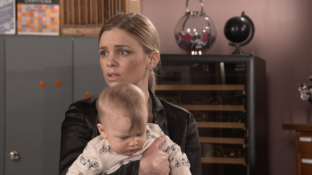 3368 02 monica magnus