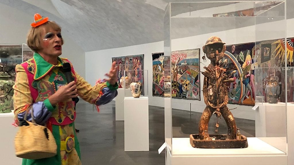 Grayson Perry seisoo