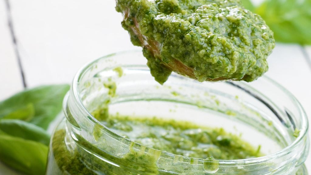 Valmiiden pestokastikkeiden kanssa kannattaa olla tarkkana.