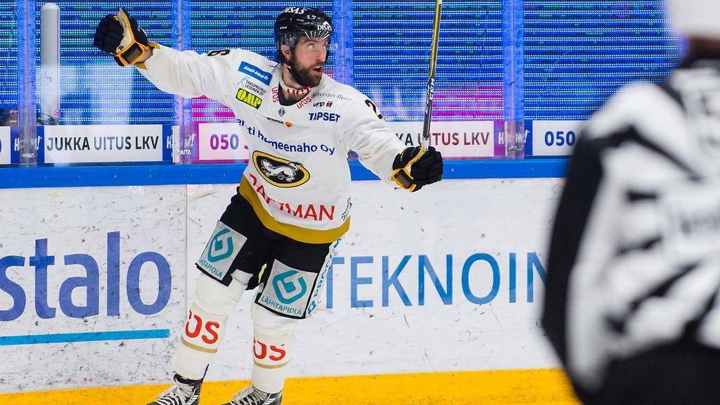 Shaun Heshka iski Kärppien 4-2-maalin, kun oululaisseura voitti myös Tappara-finaalisarjan toisen ottelun.