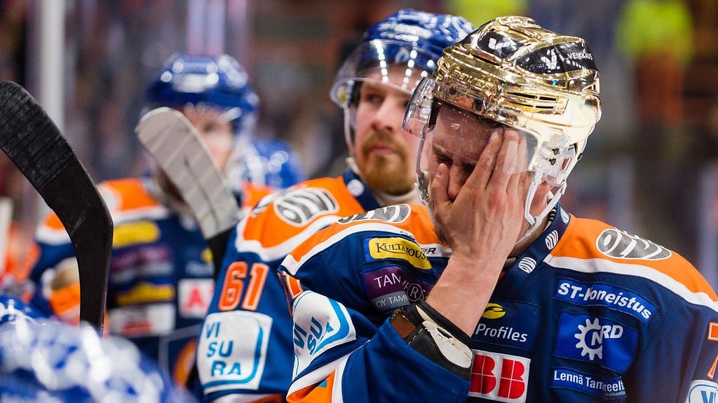 Tapparalla on mietinnän paikka. Kärpät on karannut etumatkalle kevään finaalisarjassa.