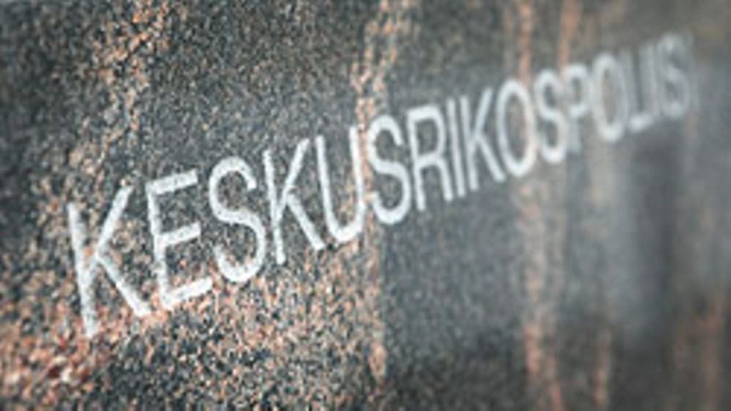 Keskusrikospoliisi tiedottaa iltapäivällä Hämeenlinnan viimeviikkoisen ampumistapauksen tutkinnan uudesta käänteestä. Ampumisen uhri on menehtynyt saamiinsa vammoihin.