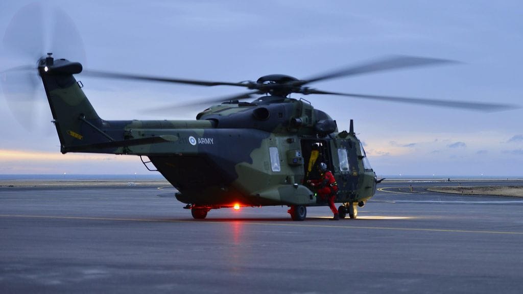 Kuvituskuvassa suomalainen NH90-helikopteri lähdössä etsintätehtävään Keflavikissa Islannissa 2. helmikuuta 2014.