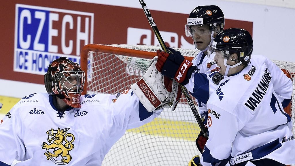 Suomen valmennusjohto on tehnyt useita kokoonpanomuutoksia lauantain Venäjä-ottelun jäljiltä.