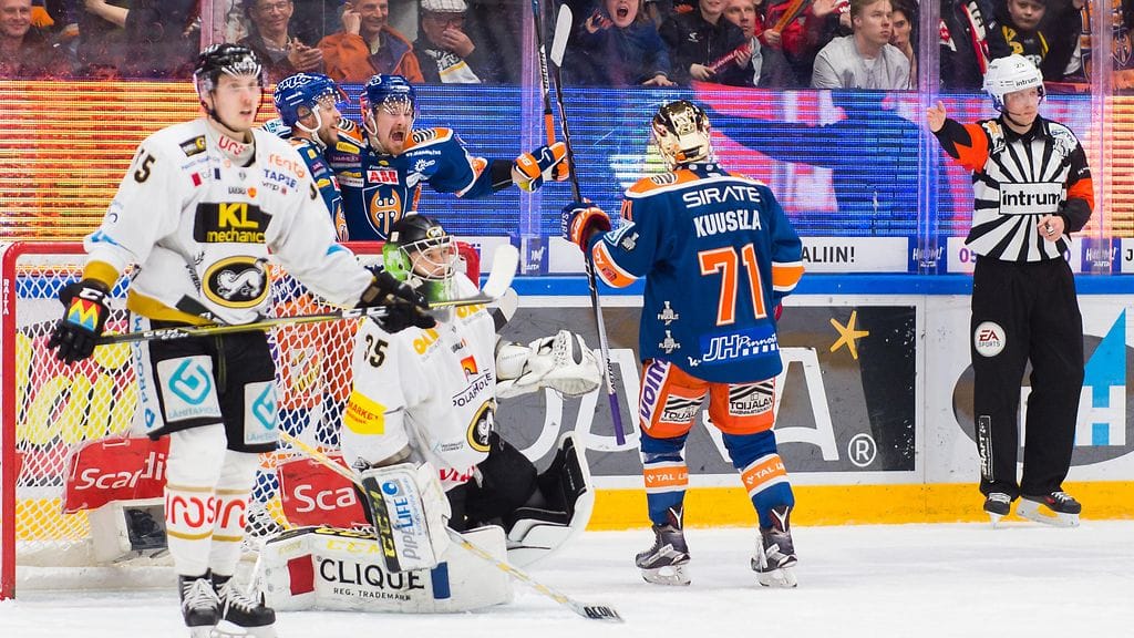 Tappara juhli Juhani Jasun iskemää 2–0-maalia.