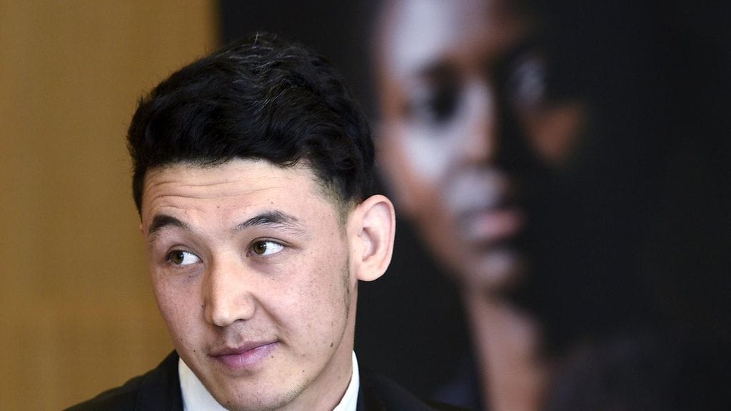 Kaarinassa asuva lähihoitajaopiskelija Ahmad Hosseini valittiin vuoden pakolaismieheksi Helsingissä 24. huhtikuuta 2018.