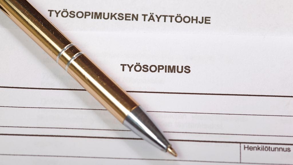 Etla kehottaa hallitusta parantamaan työmarkkinoiden toimivuutta.