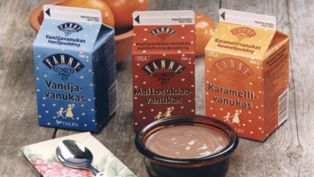 Moni muistaa Fanny-vanukkaat lapsuudestaan.