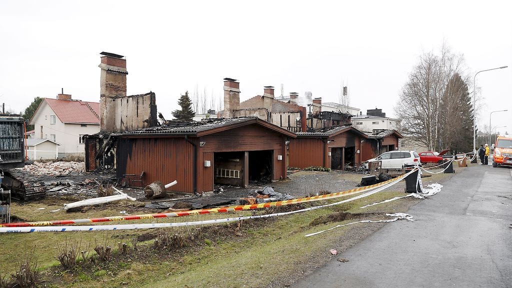 Tampereen rivitalopalon syttymissyy oli sunnuntaiaamuna edelleen avoinna.