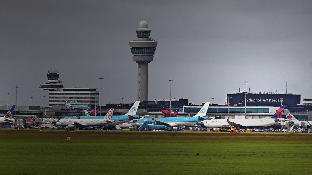 Arkistokuva Schipholin lentokentältä.