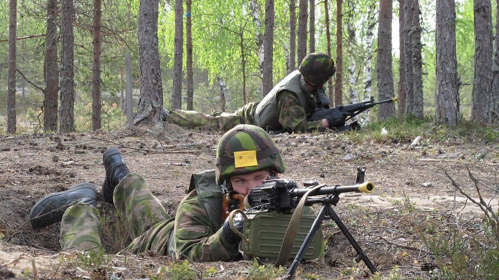 Reserviläisiä harjoituksessa. Kuvituskuvaa.