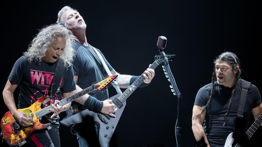 Metallica Kirk Hammett, James Hetfield, Robert Trujillo Tukholmassa keväällä.