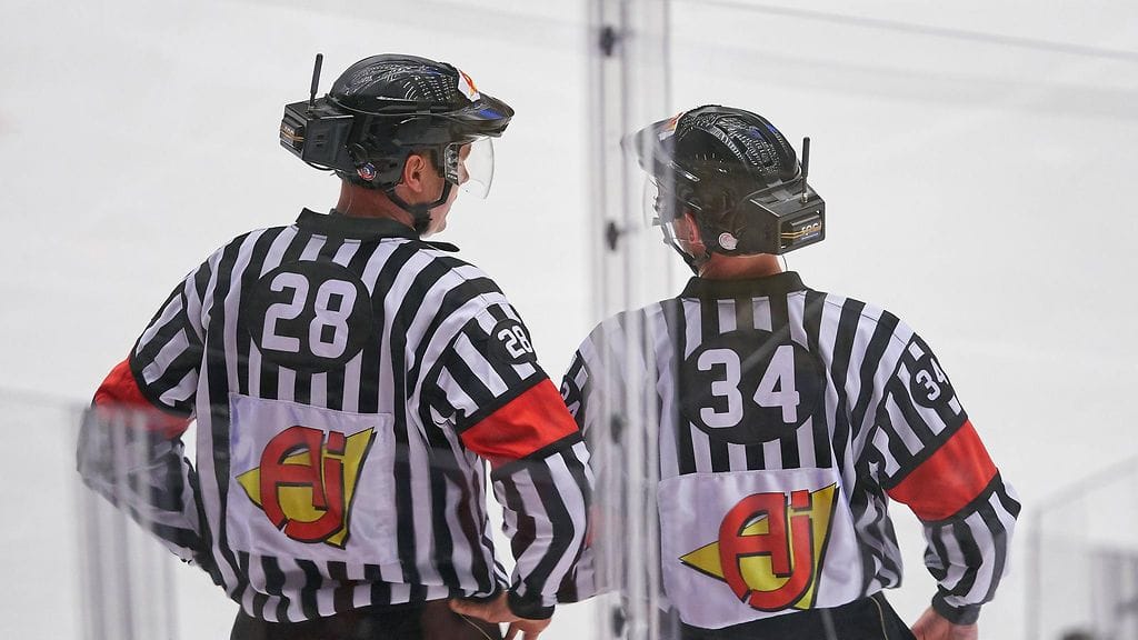 Tuomarit MM-kisoissa