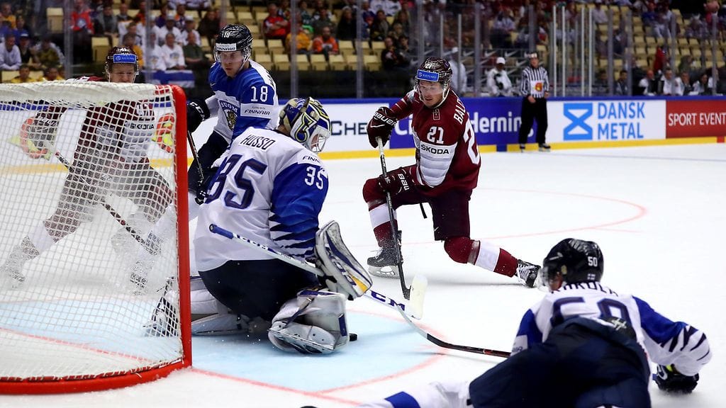 Ville Husso, Leijonat.