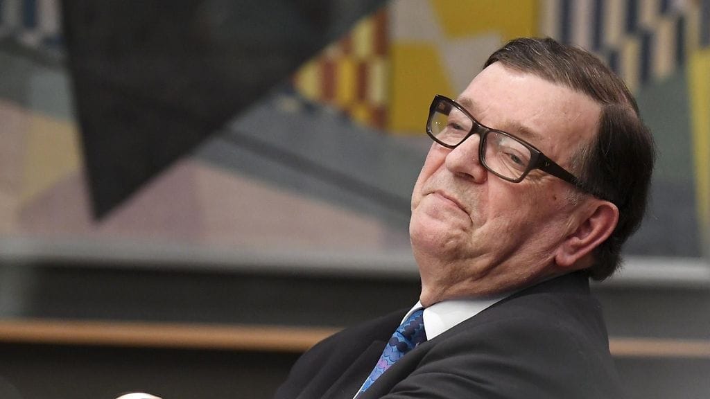 Paavo on takaisin Suomen politiikan ytimessä.