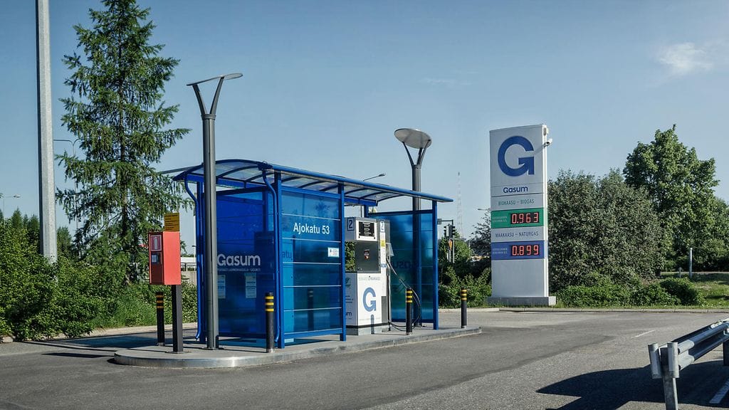 gasum lahti tankkausasema kaasuauto